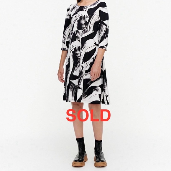 Marimekko Dresses & Skirts - Marimekko Olivia Hulahula Dress